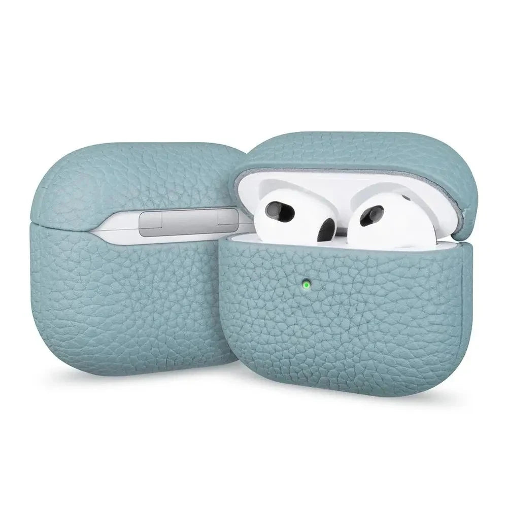 Fundas de cuero para AirPods Pro en color azul claro, elegantes y resistentes, perfectas para proteger tus audífonos.